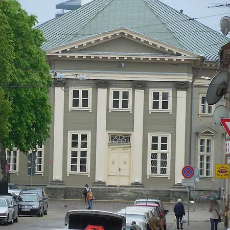 Gogol Park Hostal *