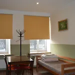 Gogol Park Hostal *