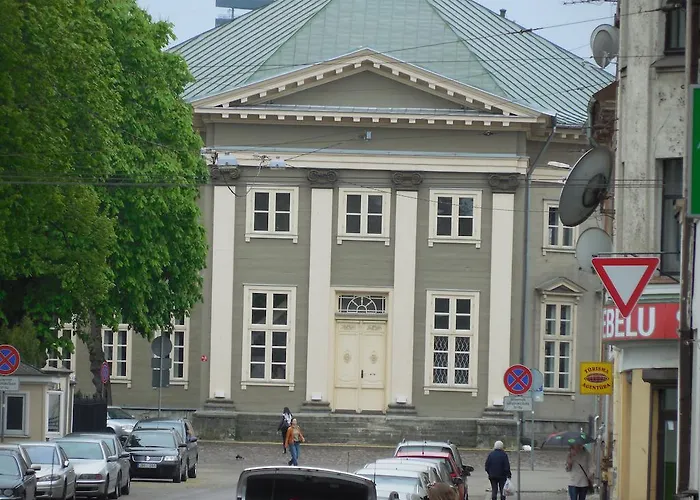 Gogol Park Хостел *